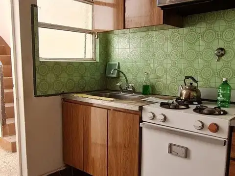 Depto Tipo Casa en Venta 40 años