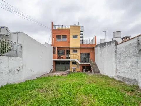 Avenida General Mosconi 4100, Piso 2