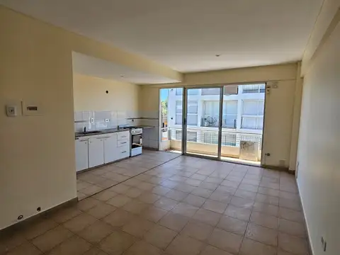 Departamento de 2 dormitorios y cochera -