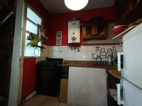 Depto 4 ambientes - Florida- permuta menor valor