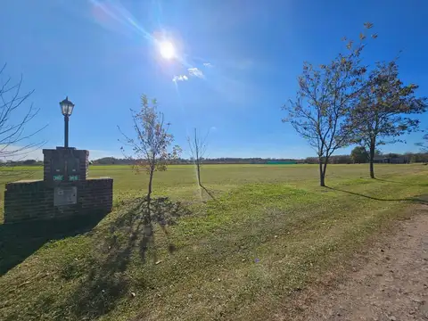 Terreno en Venta en La Elina, USD 18.000