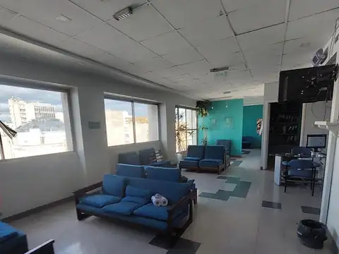Oficina en Venta 50 años
