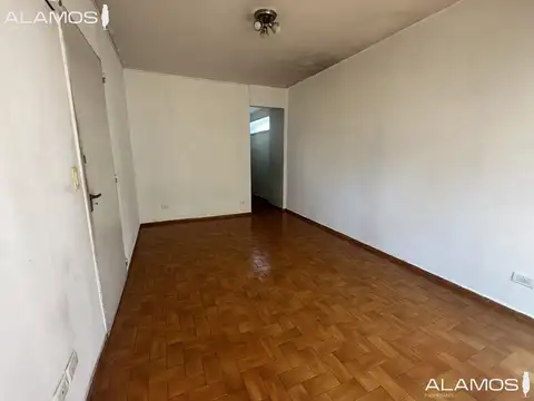 Departamento en Venta en Ramos Mejía, USD 64.000