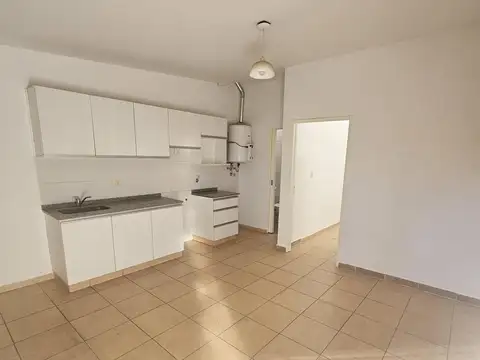 Departamento en Grad. Baigorrria, moderno sobre Av. San Martin   
