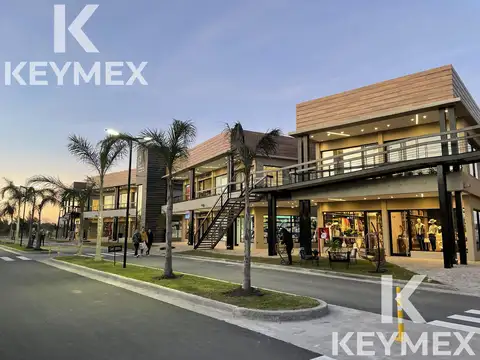 Paseo Comercial Haras del Sur Local 17