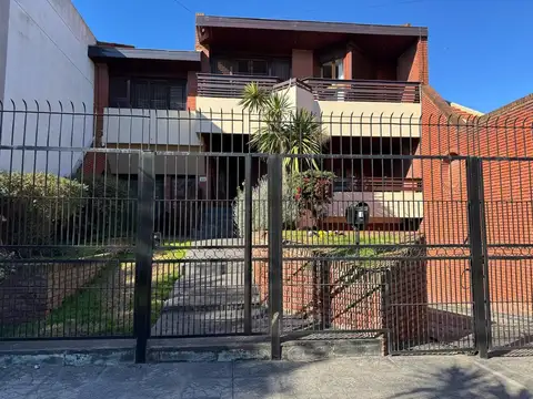 Casa en Parque Luro