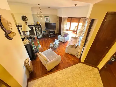 Casa en Venta en Parque Luro, USD 395.000