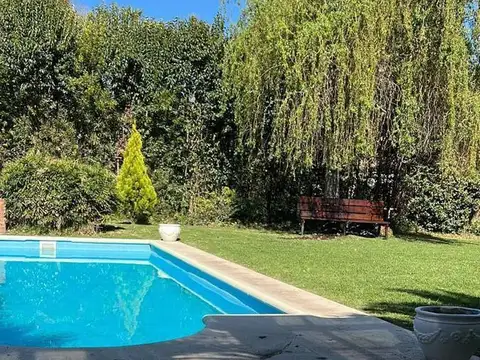Casa en Alquiler en Echeverria Del Lago, Countries y Barrios Cerrados en Esteban Echeverria