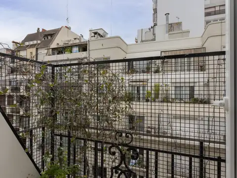 Departamento en Venta 85 años