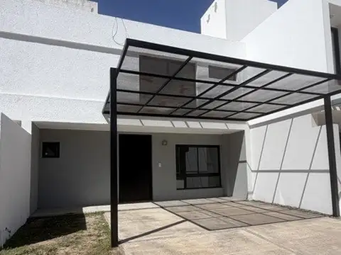 Casa en Alquiler en Manantiales, $ 1.300.000