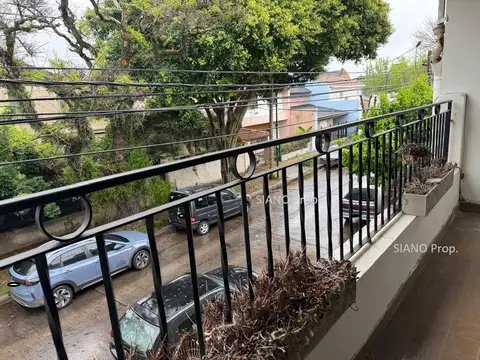 Depto Tipo Casa en Alquiler en Martínez Santa Fe / Fleming, $ 1.390.000