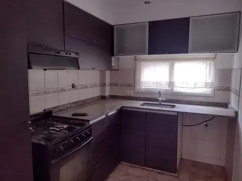 Departamento en Venta en Santos Lugares, USD 78.000