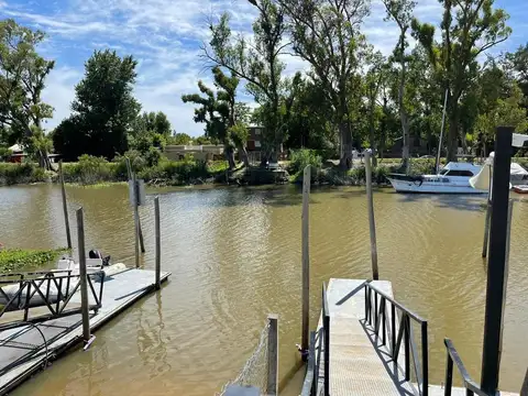 Casa  en Venta en Vila Marina II, Villanueva, Tigre