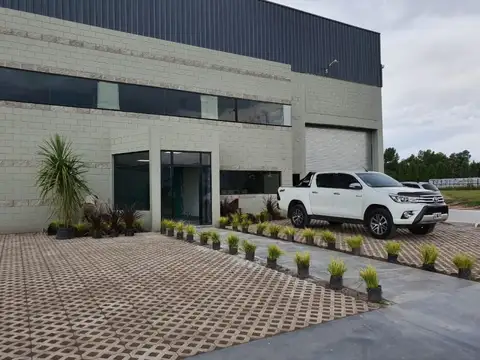 Nave Industrial - Parque industrial Moreno I