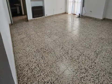 DEPARTAMENTO EN ALQUILER CENTRO