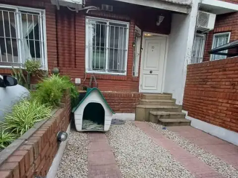 Casa Dúplex en Venta - 3 Ambientes con jardín y garage en Tigre Centro Residencial