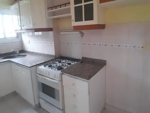 Departamento en Alquiler en Lomas del Millon, $ 680.000