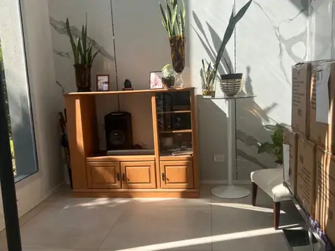 Casa en Venta en Pilar del Este - Santa Guadalupe, USD 360.000