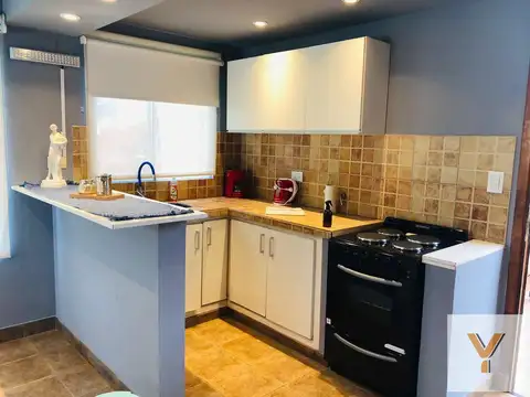 Casa en venta - 2 dormitorios 2 baños - 150mts2 - Mar Chiquita