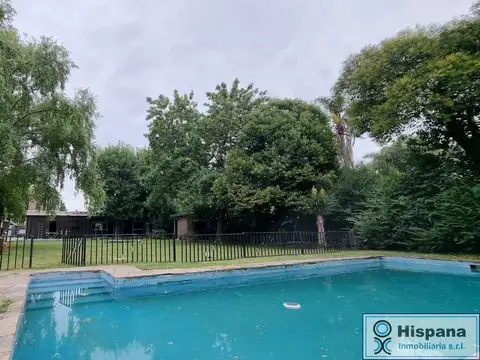 Hermosa casa en venta con pileta  en el Barrio Prado verde, Del Viso, Pilar.