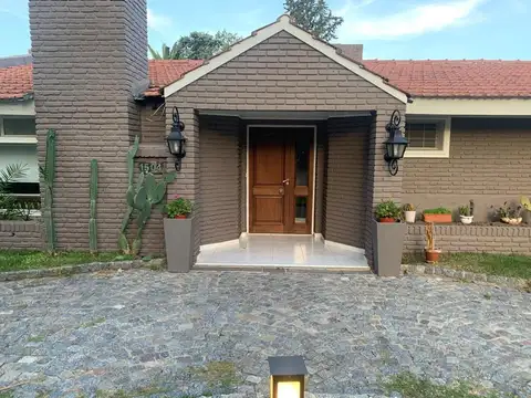 Casa en Alquiler en Golfers, USD 1.400