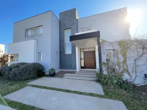 Casa 3 habitaciones en venta B privado Carrascal