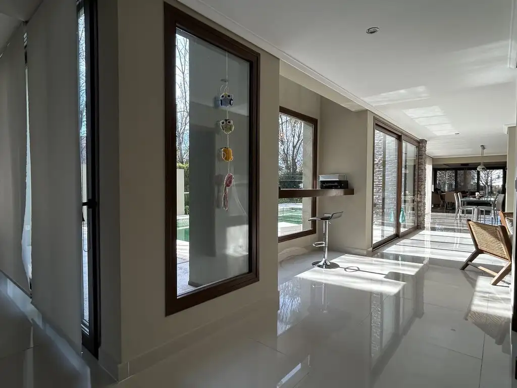 Casa en Venta en Abril Club De Campo