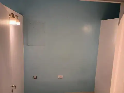 Local en Alquiler Via Púb.