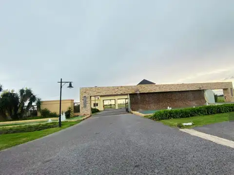 Terreno en Venta de 926,0 m2