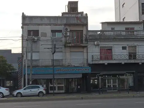 Av Pres Bartolome Mitre 2100