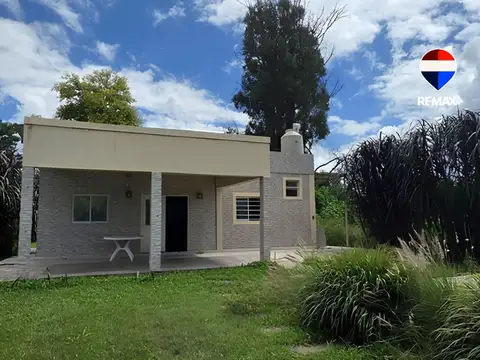 CASA CON PILETA EN VENTA O PERMUTA ZONA SAN LUIS