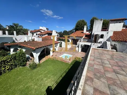 Casa en Venta de 4 dormitorios