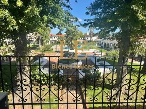 Venta Casa Aranjuez Country Club Apto Credito