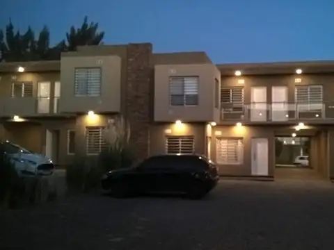 DEPTO. 2 AMB CON COCHERA EXCELENTE UBICACIÓN