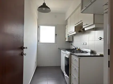 Departamento en Alquiler con 1 cocheras