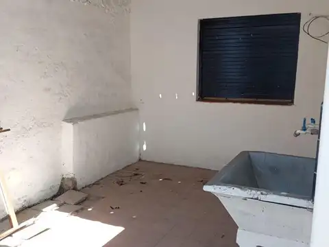 Depto Tipo Casa en Venta 50 años