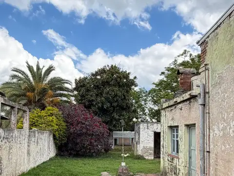 Casa en Venta con 1 cochera