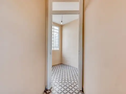 Casa 4 ambientes con 1 baño