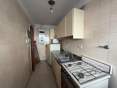 Departamento en Venta en Flores, USD 120.000