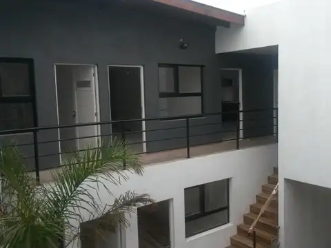 Depto Tipo Casa en Venta con 1 cochera