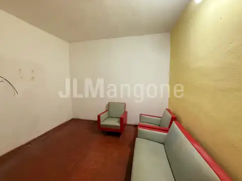 Depto Tipo Casa en Venta con 2 cocheras