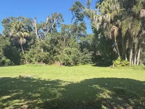 Highland Park C. C. 100