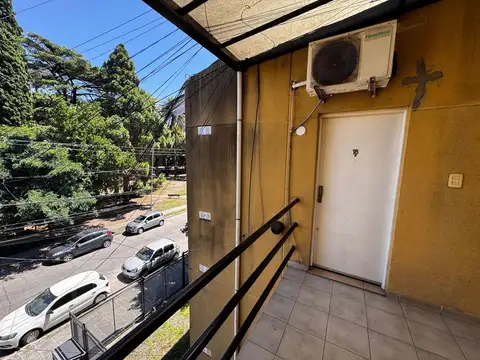 Constituyentes 700, Piso 2