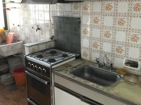 Venta Departamento dos ambientes castelar sur centro