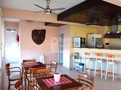 Hotel en Venta en Villa Gesell, USD 1.600.000