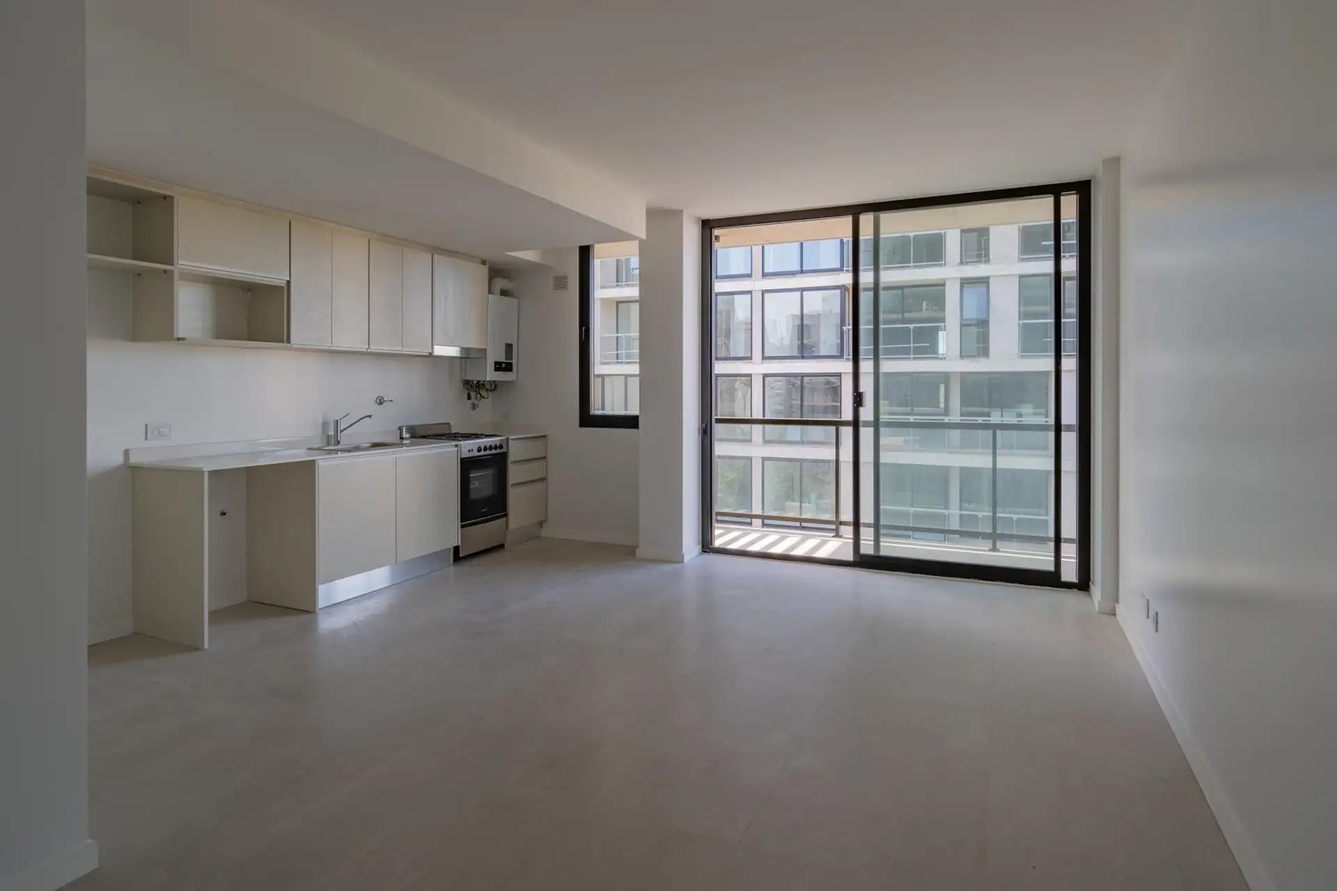 Departamento a estrenar en excelente edificio de zona Güemes Residencial