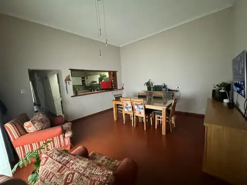 Casa en Venta en Moron, USD 220.000