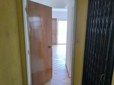 Departamento en Venta en Berazategui, USD 95.000