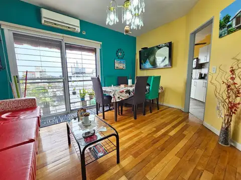 VENTA MORON DEPTO 3 AMBIENTES COC SEPARADA PERMUTA