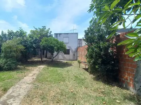 Paraguay 1100, Piso 0